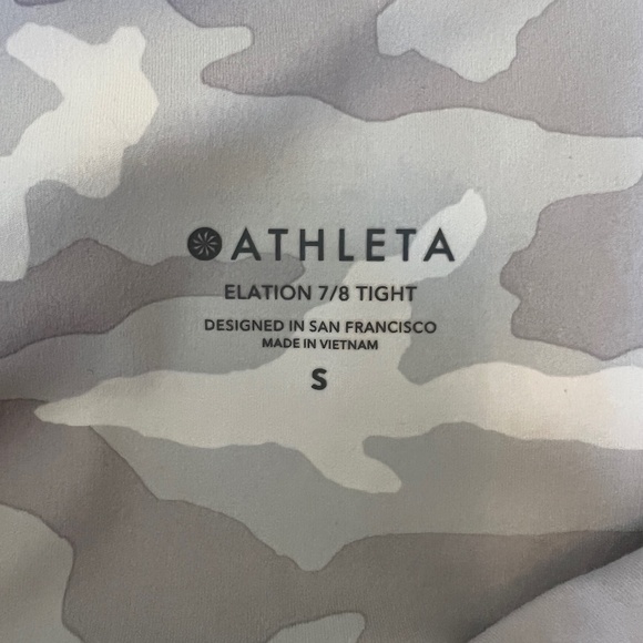 Athleta Elation 7/8 tight, Size S Camo - Picture 5 of 9